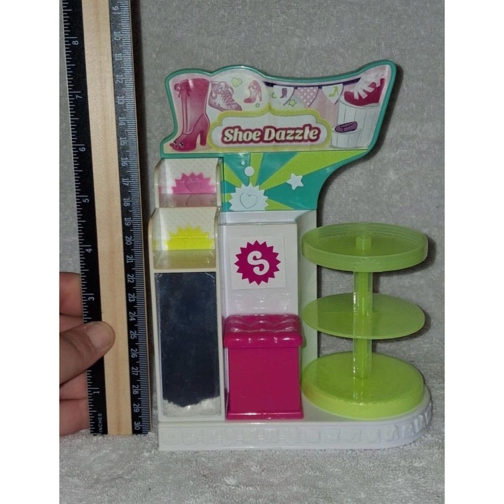 Shopkins Shoe Dazzle Playset Toy Shop for Kids Ages 4-7 - Picture 5 of 5